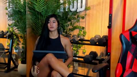 Kim online show from January 4, 4:11 pm