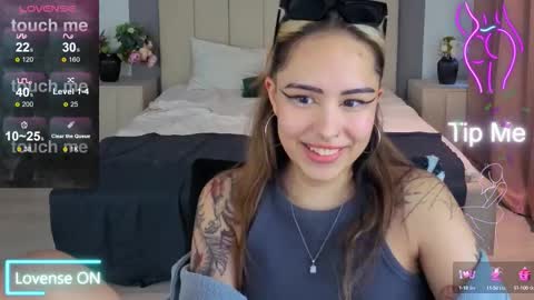 Snapshot of kim_brownie chatting on October 11, 9:41 am Kim online show from October 11, 9:41 am