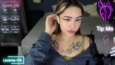 Kim online show from November 30, 5:33 am