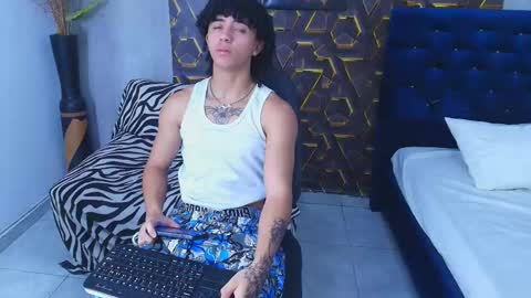 KIM online show from June 4, 5:19 pm
