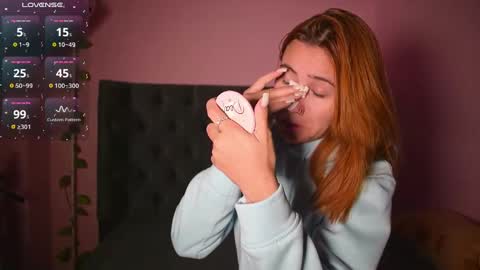 ISABELLA 3 online show from February 26, 5:31 am