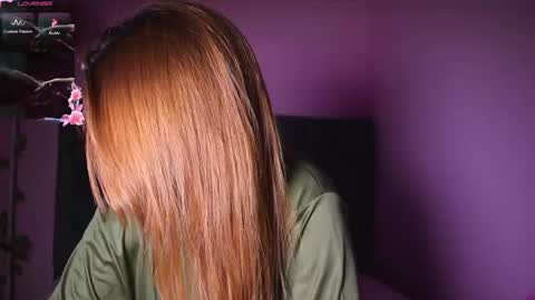 ISABELLA 3 online show from March 12, 5:46 am