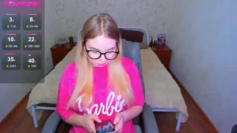 KIM online show from March 5, 10:22 am