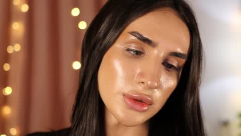 Kim Oberlin online show from January 29, 4:30 pm