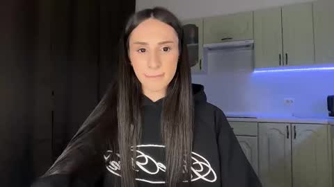 Kim Oberlin online show from February 17, 9:54 pm