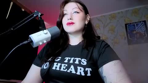 Snapshot of kim_possible1 chatting on July 17, 9:16 am Hi Im Kimberly but u can call me Kim. Turn on ur sound i love to talk and moan online show from July 17, 9:16 am