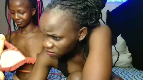 Kimberly online show from November 22, 4:22 am