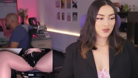 Kimberly 1200-1900 GMT-5 online show from March 2, 5:09 pm