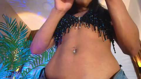 Snapshot of kimberly_gonzalez1 chatting on November 11, 8:20 pm kimberly gonzalez online show from November 11, 8:20 pm