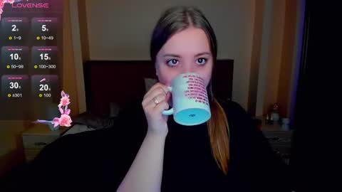 kimberly_mm online show from June 19, 3:05 pm