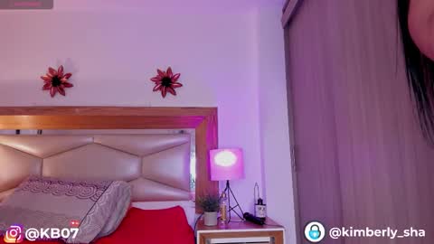 kimberly shaw online show from February 22, 5:33 pm