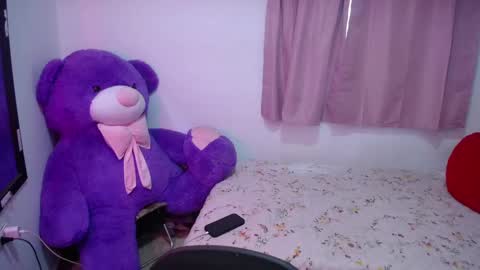 Kim online show from September 18, 11:45 am