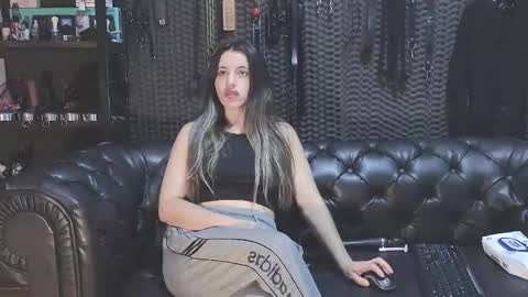 Snapshot of kimberly_swan_ chatting on December 3, 2:47 am KIMBERLY SWAN online show from December 3, 2:47 am