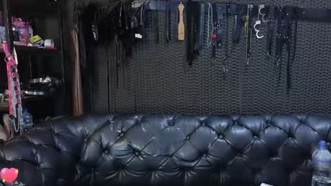 Snapshot of kimberly_swan_ chatting on September 21, 4:52 pm KIMBERLY SWAN online show from September 21, 4:52 pm