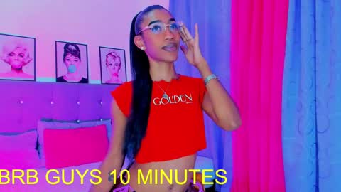 Snapshot of kimberly_thompsom chatting on December 19, 6:01 pm Your Queen KIM online show from December 19, 6:01 pm