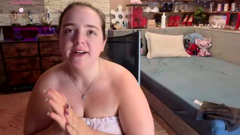 kimberlycaprice online show from June 21, 7:00 am