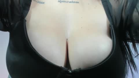 kimberly online show from February 26, 6:21 pm