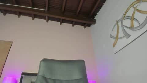 kimberly online show from March 3, 9:59 pm