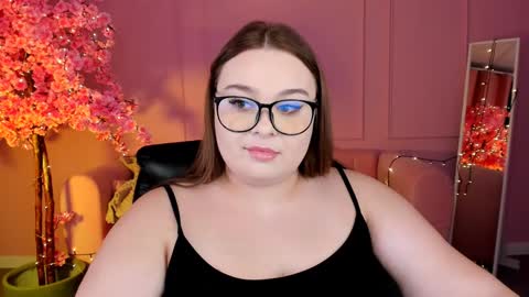 Snapshot of kimberlymaran chatting on December 28, 12:13 pm The one that you wont be able to forget online show from December 28, 12:13 pm