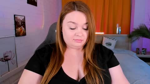 Snapshot of kimberlymaran chatting on January 24, 12:10 pm The one that you wont be able to forget online show from January 24, 12:10 pm