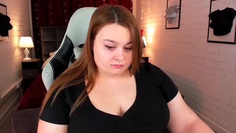 Snapshot of kimberlymaran chatting on January 31, 9:05 am The one that you wont be able to forget online show from January 31, 9:05 am