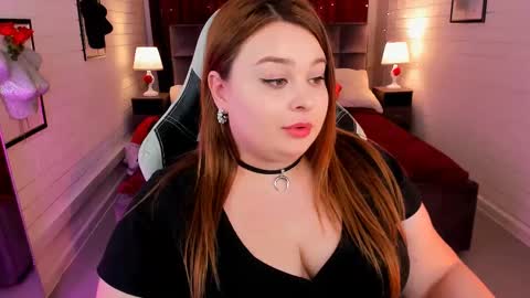 Snapshot of kimberlymaran chatting on February 19, 3:16 pm The one that you wont be able to forget online show from February 19, 3:16 pm