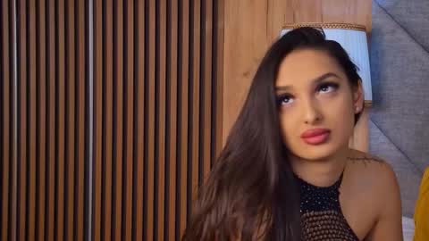 Kimberly online show from December 23, 5:27 am