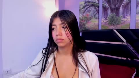 Snapshot of kimberlyvillalobos chatting on December 26, 11:32 am Kimberly Villalobos online show from December 26, 11:32 am