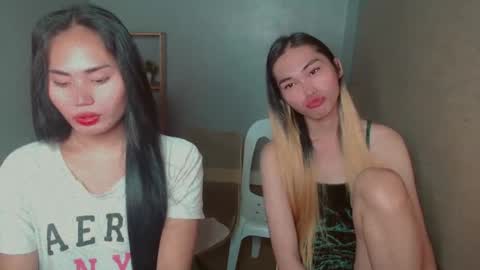 Snapshot of kimbratx chatting on December 10, 11:00 am kimbratx online show from December 10, 11:00 am