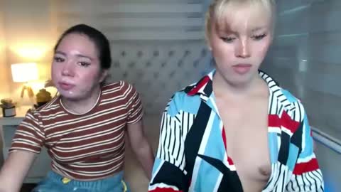 Snapshot of kimbratx chatting on February 11, 1:41 am kimbratx online show from February 11, 1:41 am