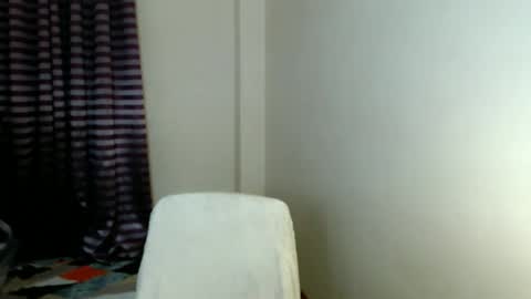 kimchie_21 online show from April 30, 11:16 am