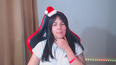 Snapshot of kimflexible_ chatting on December 29, 3:11 am Kim 3 online show from December 29, 3:11 am