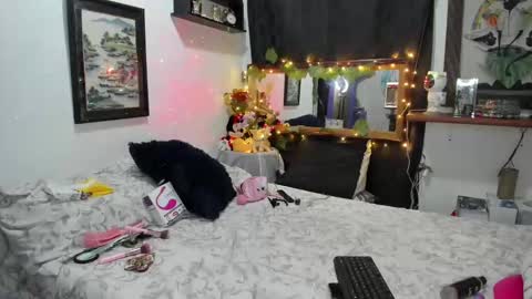 alejagodoy99 online show from February 26, 3:21 am