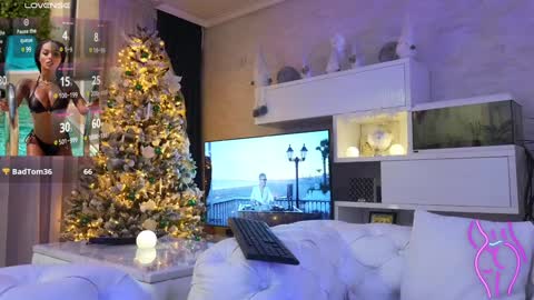 Kim online show from December 12, 7:41 am