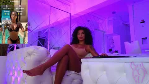 Kim online show from November 18, 10:52 am