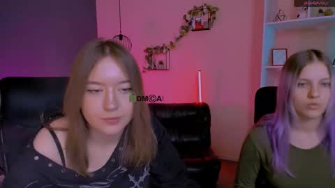 just Kimi  online show from March 20, 9:58 am