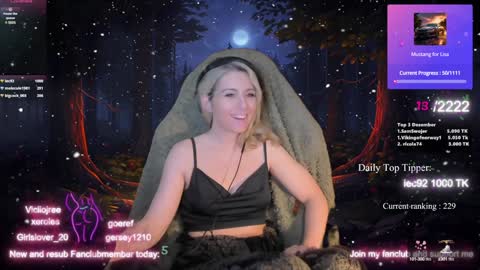 Wolfs Girl online show from December 17, 5:29 am