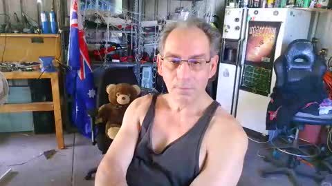 Snapshot of kimintheshed chatting on November 30, 2:15 am kimintheshed online show from November 30, 2:15 am