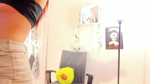 Snapshot of kimmcarter chatting on December 15, 2:30 am Kimm online show from December 15, 2:30 am