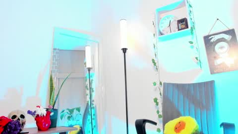 Snapshot of kimmcarter chatting on December 29, 5:31 am Kimm online show from December 29, 5:31 am