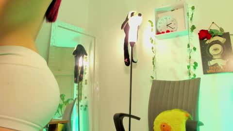 Snapshot of kimmcarter chatting on March 12, 7:24 am Kimm online show from March 12, 7:24 am