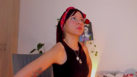 Snapshot of kimmcarter chatting on October 21, 12:22 am Kimm online show from October 21, 12:22 am