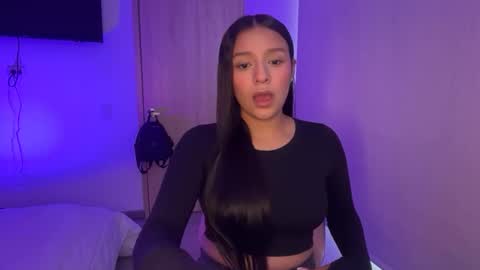 kimmi online show from April 23, 10:45 pm