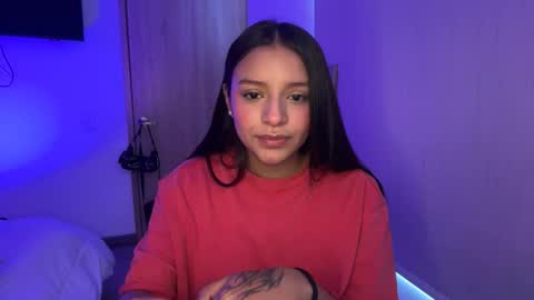 Snapshot of kimmi_foxy chatting on May 5, 2:14 pm kimmi online show from May 5, 2:14 pm