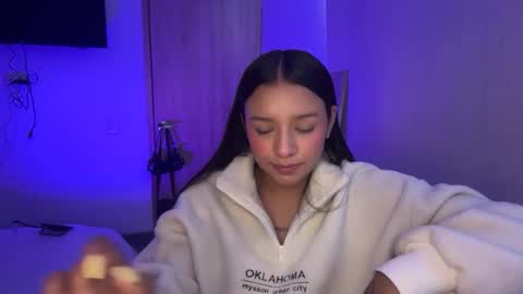 Snapshot of kimmi_foxy chatting on May 27, 2:58 pm kimmi online show from May 27, 2:58 pm