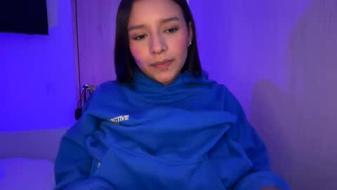 Snapshot of kimmi_foxy chatting on June 7, 7:28 pm kimmi online show from June 7, 7:28 pm