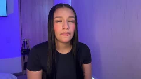 Snapshot of kimmi_foxy chatting on June 8, 1:55 pm kimmi online show from June 8, 1:55 pm