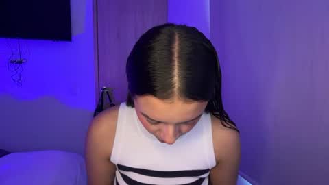 kimmi online show from July 5, 2:24 pm