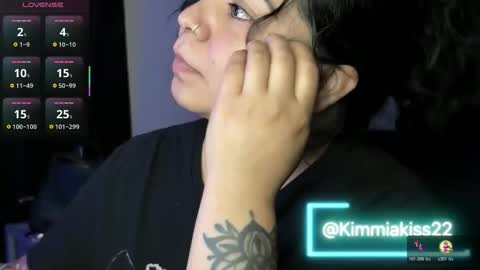 Kimmi online show from October 22, 9:25 pm