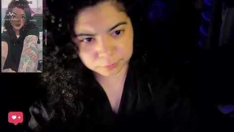Snapshot of kimmiakiss22 chatting on June 14, 3:19 am Kimmi online show from June 14, 3:19 am